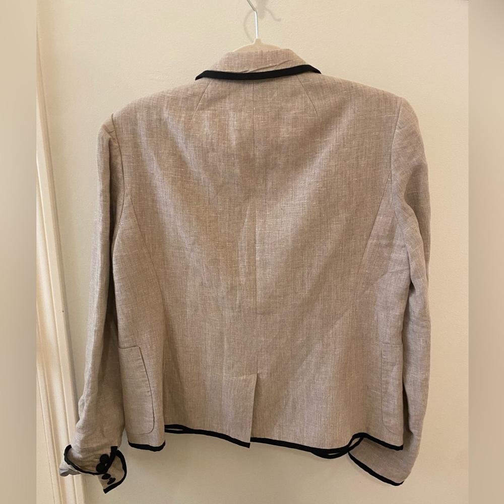 J Crew 100% linen blazer - Picture 8 of 8